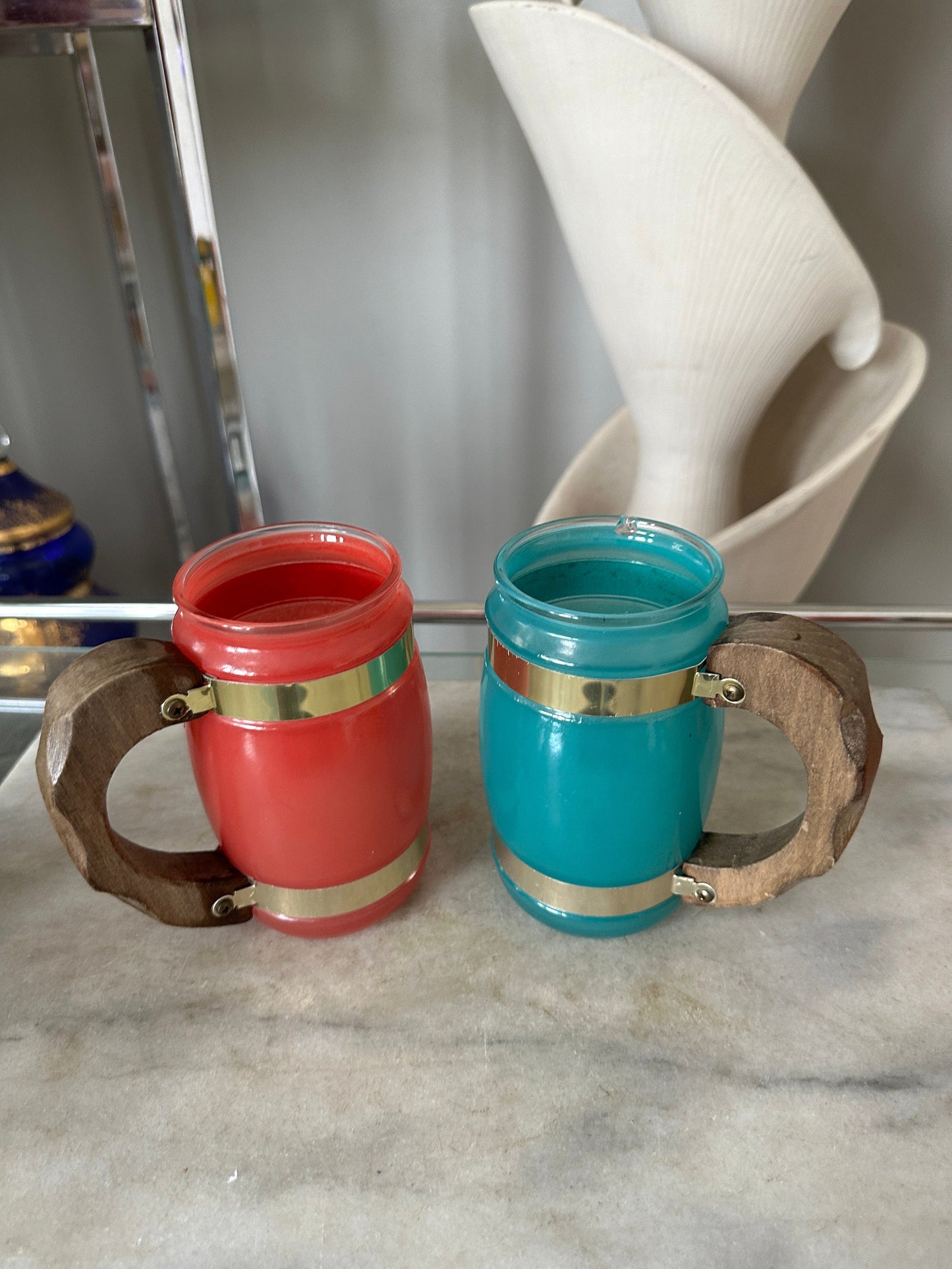 Set of 6 Siesta Ware Glass Beer Mugs with Wooden Handles: Vintage Barware
