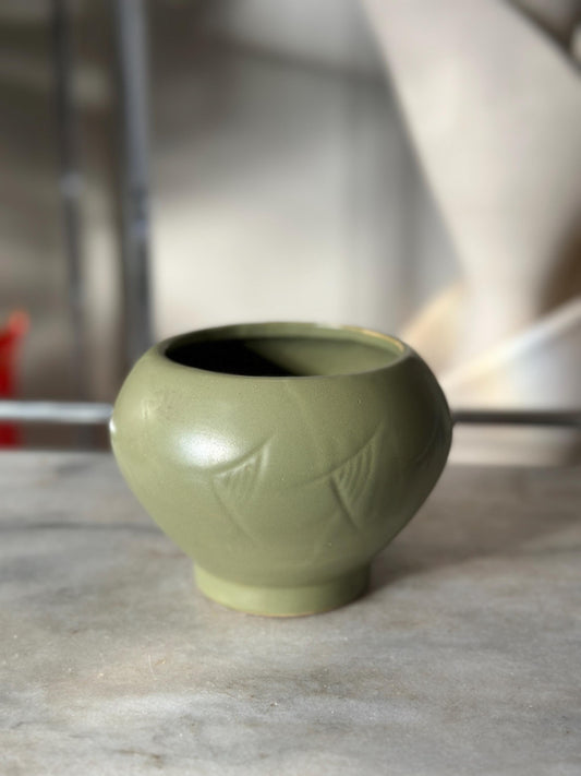 Vintage McCOY Floraline Vase: Matte Green Mid-Century Modern Pottery Planter
