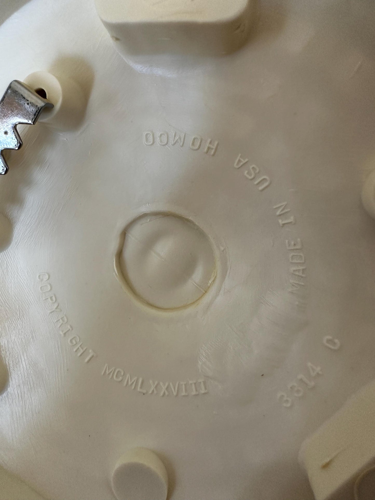 Vintage Homco Vintage Hand Towel Ring | No 1746-1 AB NOS