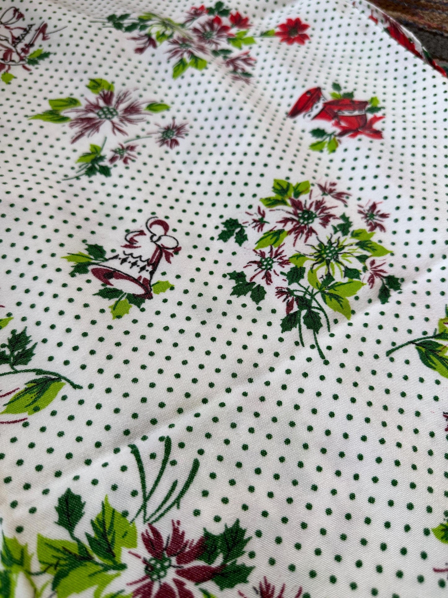 Vtg Christmas Oval Tablecloth Bells Poinsettia Pinecone Poly/Cotton Blend Retro 58 x 76