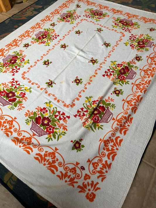 Vintage Floral Bath Towel: Mid-Century Modern Flower Basket, 1960s-70s Cotton
