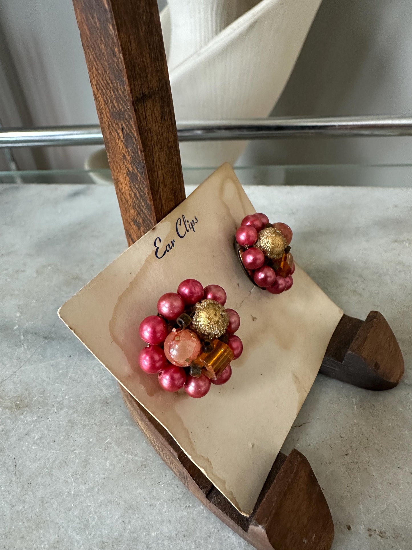 Vintage Japan Bead Cluster Clip On Earrings: Pink & Gold Costume Jewelry