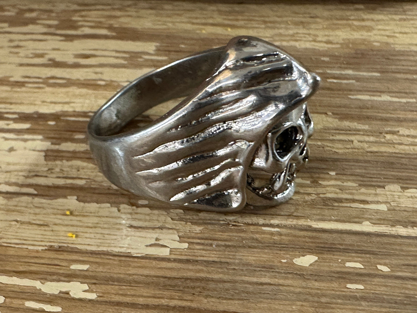 Vampire Skull Ring, stainless steel, biker, goth, metal, viking, pagan, celtic - Size 11 Mens