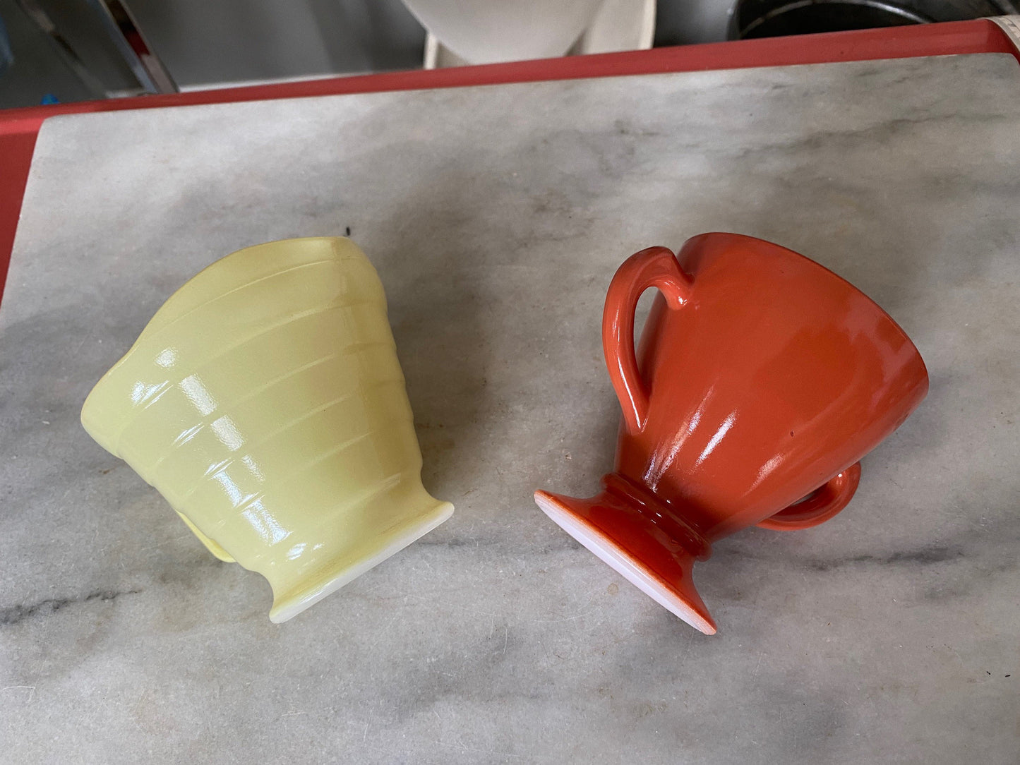 Vintage Moderntone Platonite 1940’s lemon yellow Hazel Atlas Creamer and Burnt Orange Sugwr Bowl