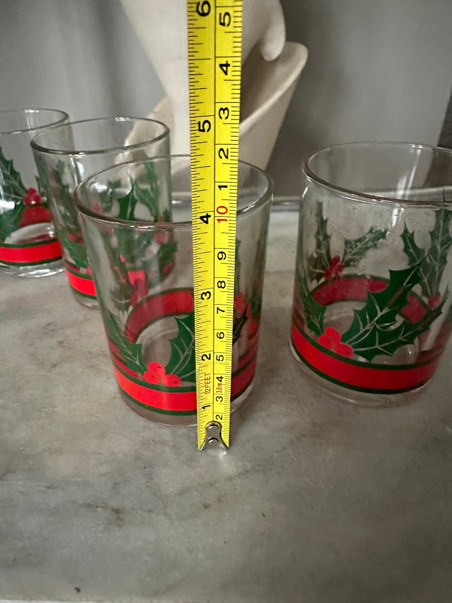 Libbey Holly & Berries Christmas Rock Glasses Tumblers set of 4