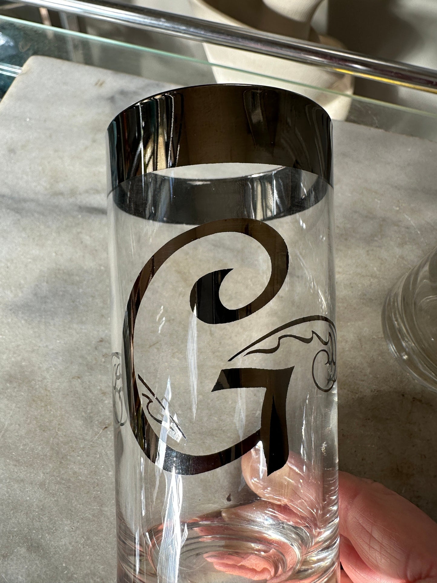 Dorothy Thorpe Style Highball Glasses: Platinum Band Monogram 'G' - Set of 2