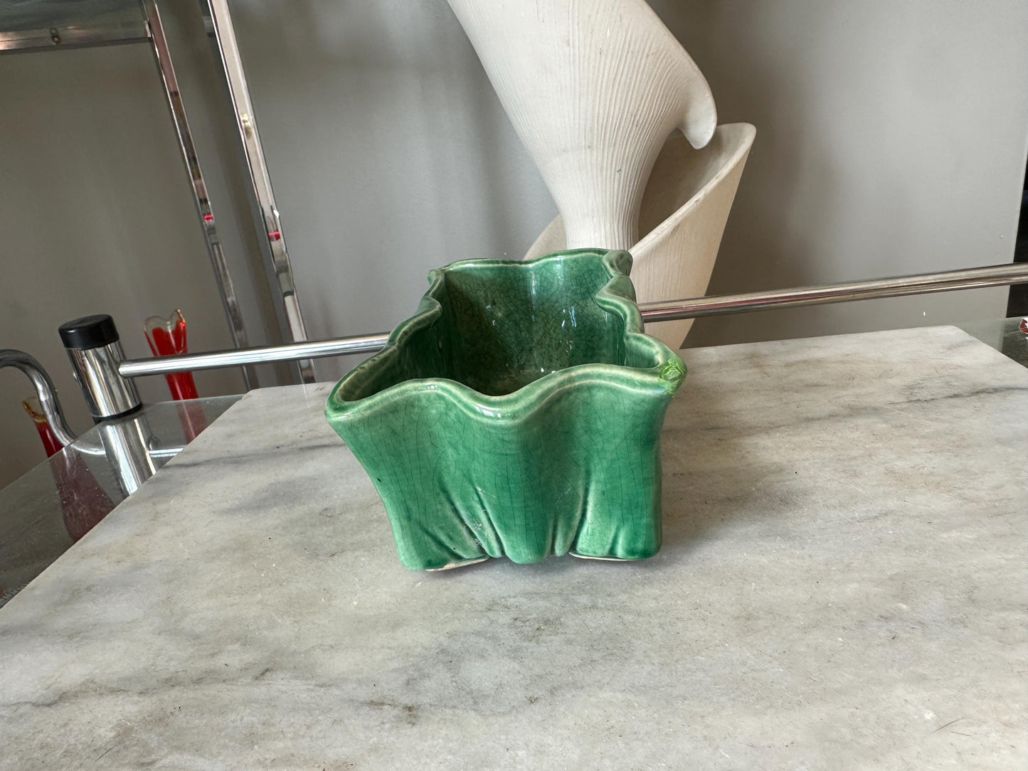 McCoy Green Rectangular Pottery Planter Signed Made in USA, 7 3/4x4x2 3/4 inch