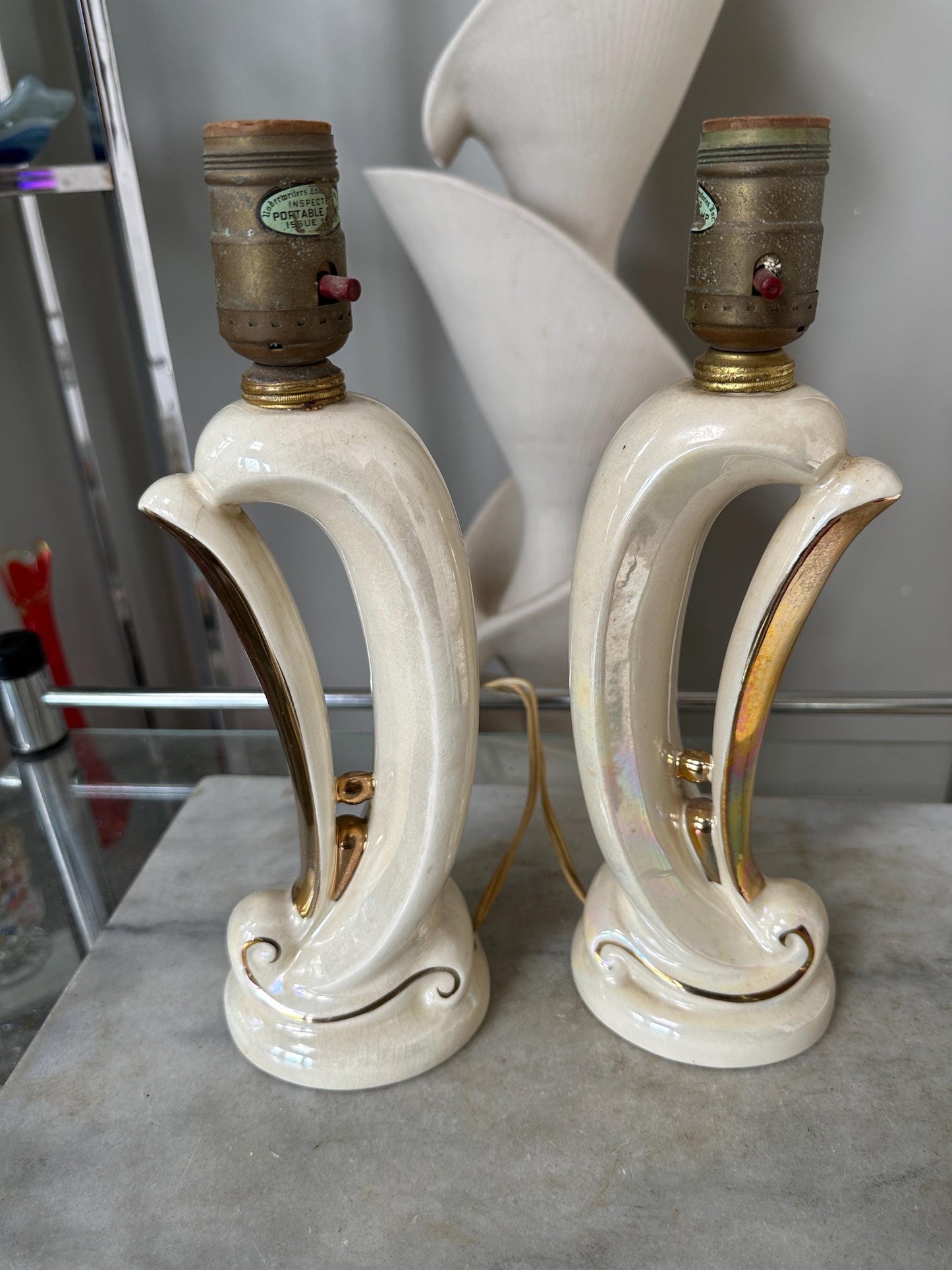 Vintage Art Deco Table Lamps: Cream & Gold Accent Lighting