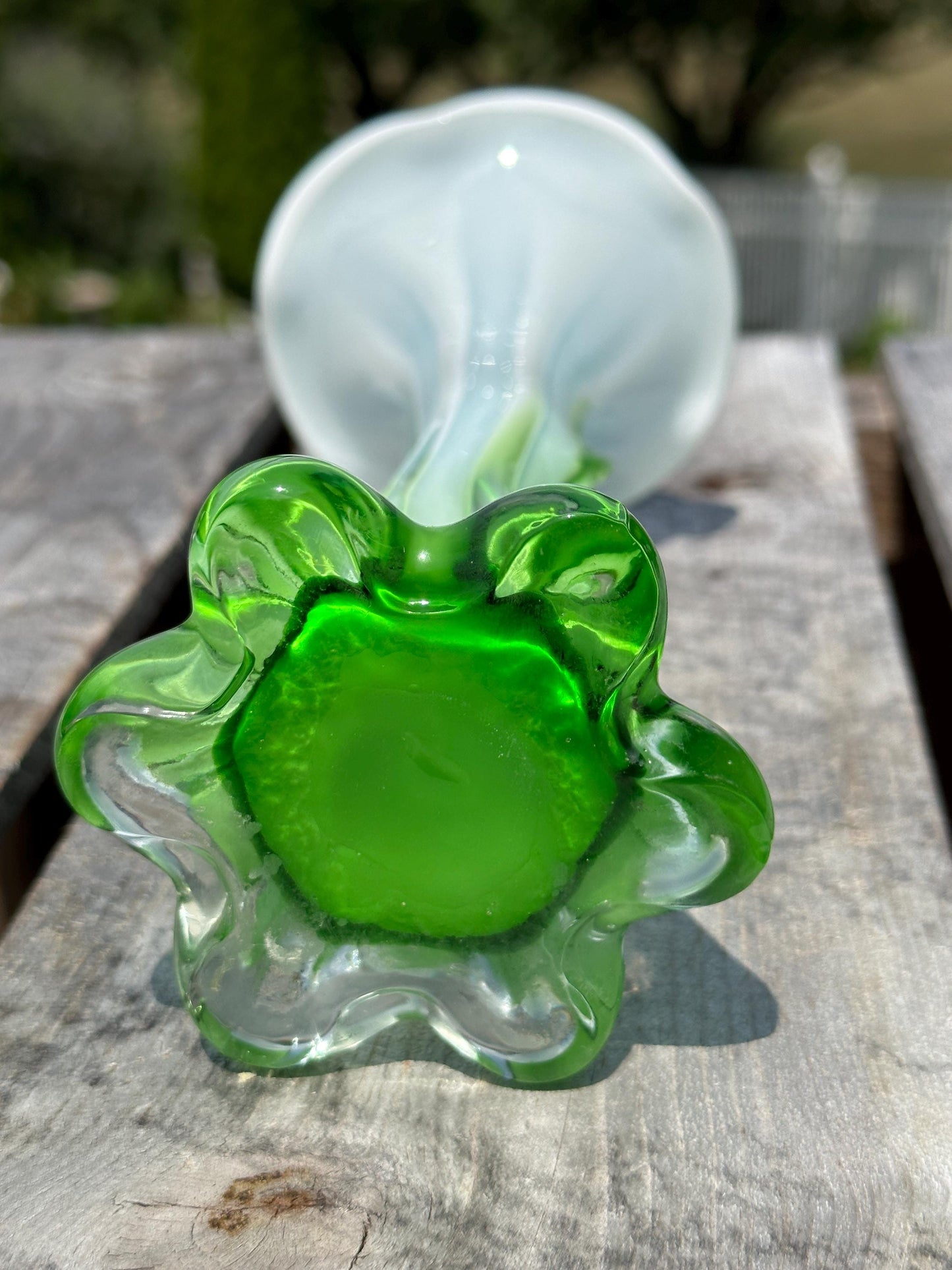 Vintage - Calla Lilly Art Glass Vase - Tree Trunk Style Vase - Vibrant Blue Top