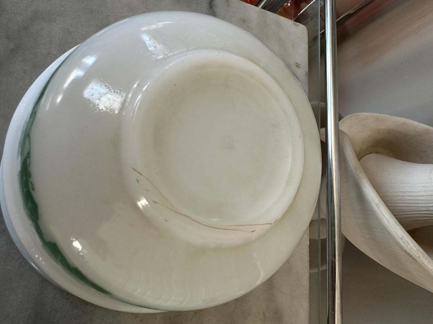 Vintage Three Piece Hazel Atlas Mixing Bowls with Ivy