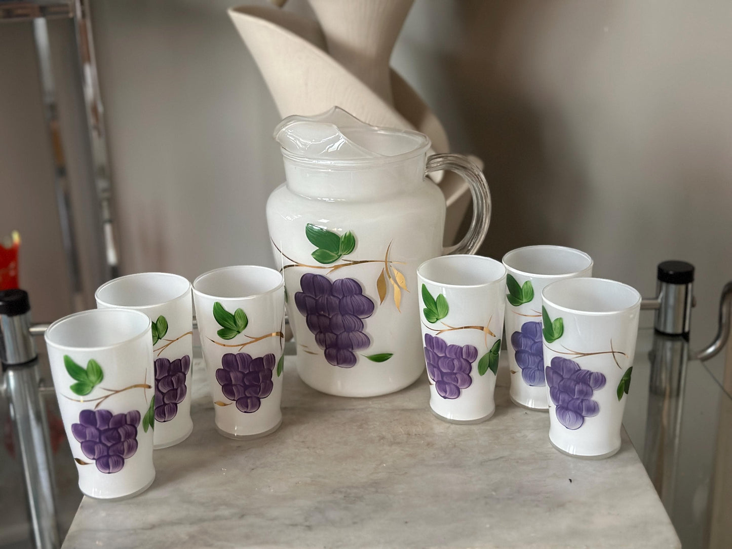 Mid Century Bartlett Collins Frosted Pitcher w 6 Glasses: Glass Grape Design Set