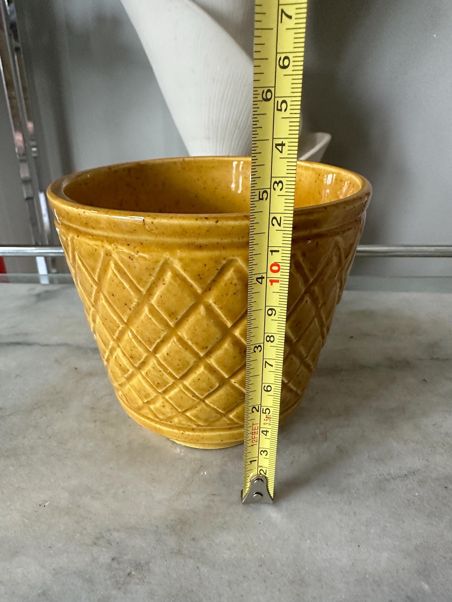 Vintage Haeger Pottery. #404 Planter/Vase, with Diamond Quilt Pattern