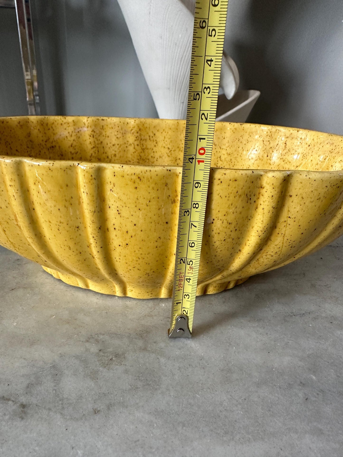 Vintage Haeger Pottery Oval Ribbed Bowl/Planter 4020 C Yellow/Gold, 12" long