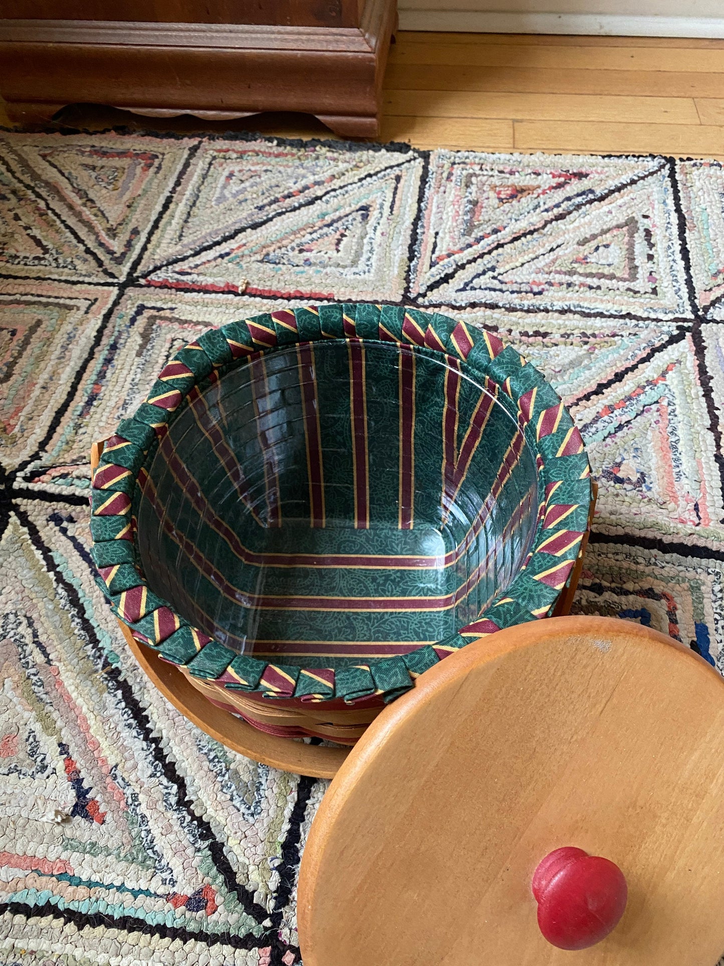 1994 Longaberger Christmas Collection Jingle Bell Basket