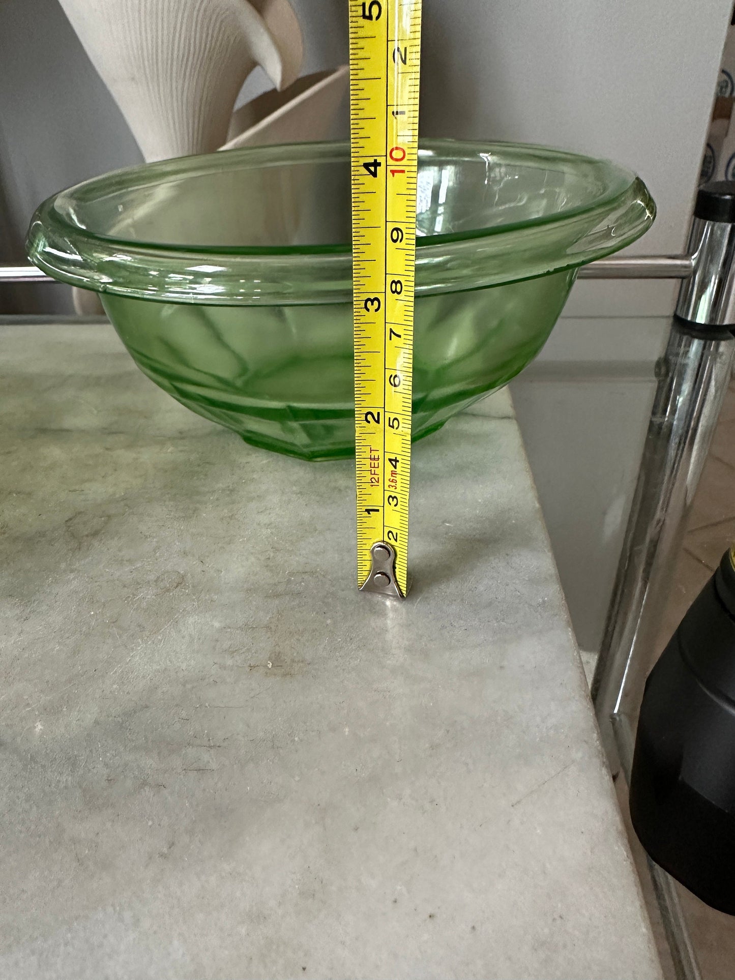 Vintage Set of Two Hazel Atlas Uranium Glass Restwell Nesting Mixing Bowls