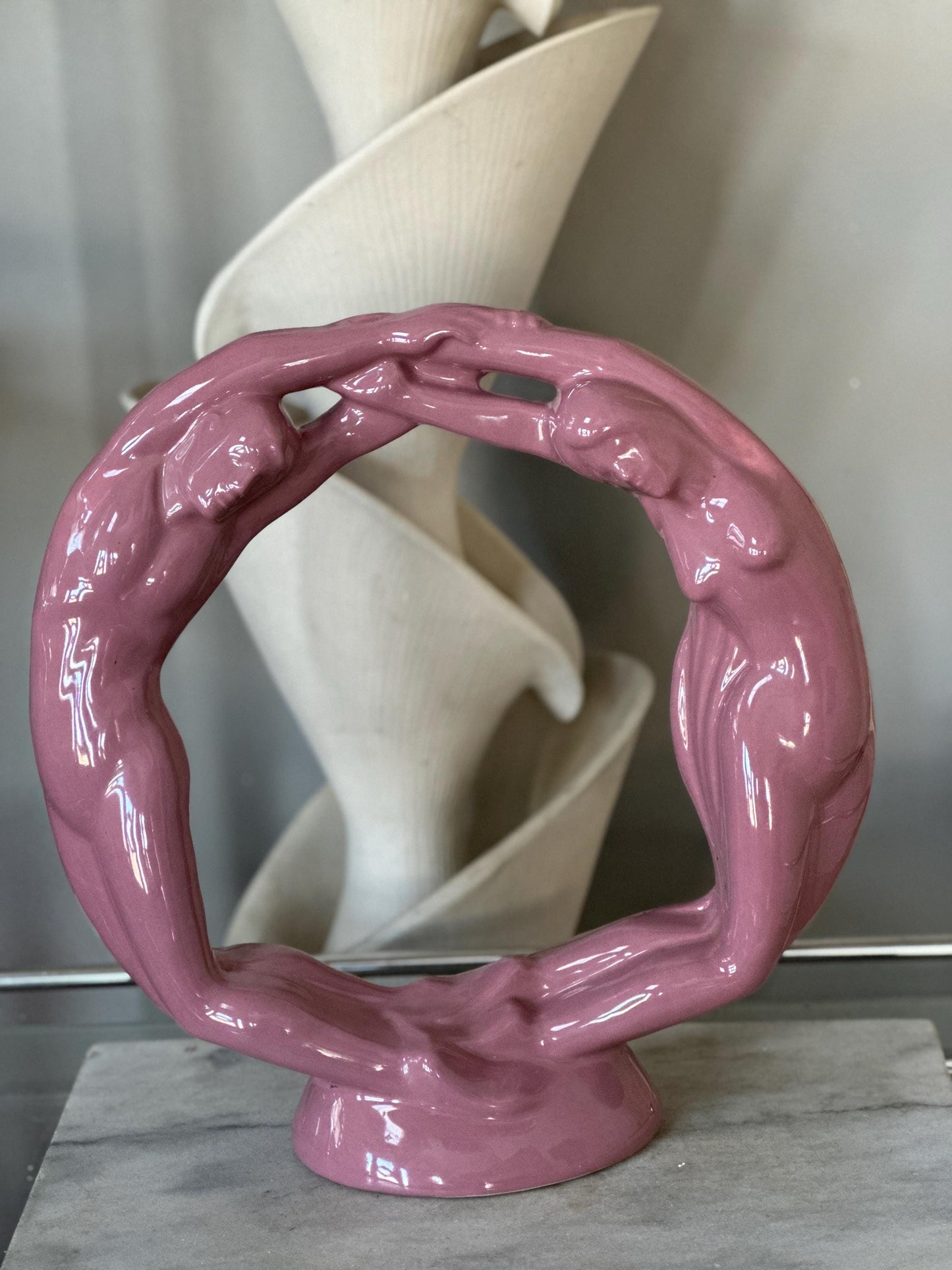 Vintage Haeger Pottery Circle of Love Sculpture: Mauve Pink Art Deco Ceramic