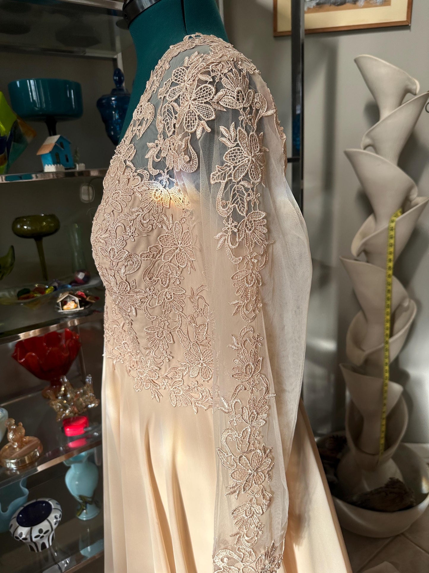 Ivory Lace Bodice Wedding Gown | Size 20, Chiffon Overlay