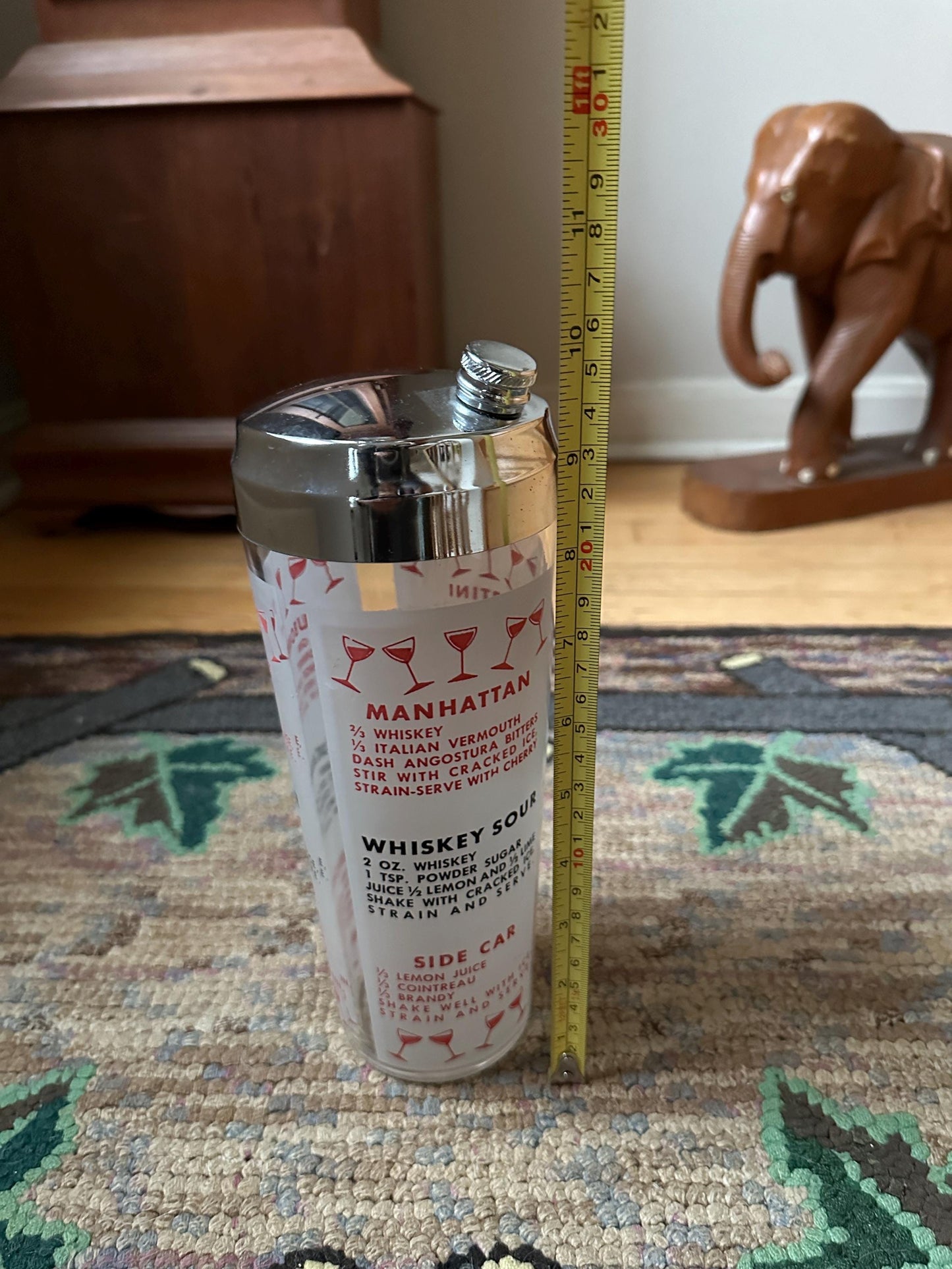 Mid Century Cocktail Shaker with Recipes: Retro Barware