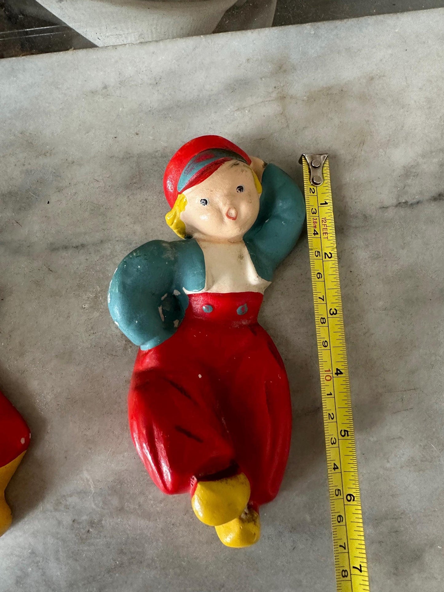 Vintage Chalkware Dancing Dutch boy & girl 1940-50's