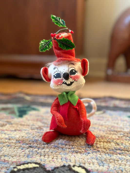 Vintage Annalee Christmas Mouse Doll, Red Top Hat, '70s Decor, Kitschmas