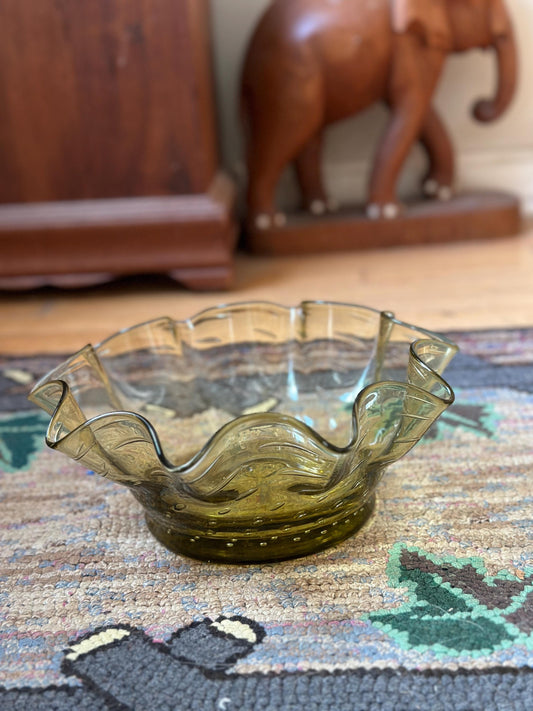 Vintage Large Erickson Bubble Scalloped Bowl Smoky Smokie MCM Mid Century Modern Art Glass
