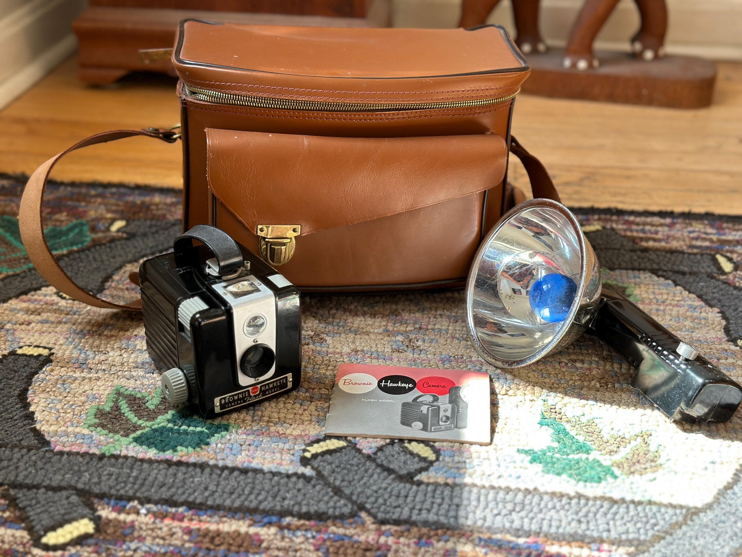Vintage Brownie Hawkeye Camera Set: Kodak Flash Model & Perrin Leather Bag