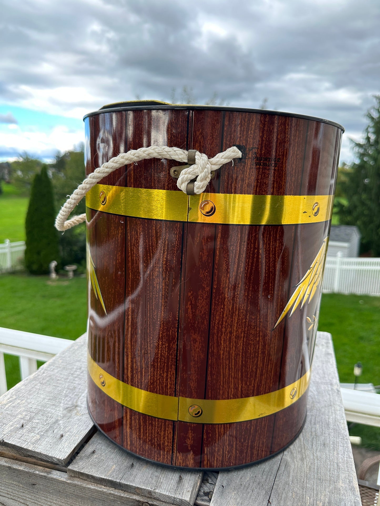Vintage 1967 Metal Eagle Drum Cooler – Retro Carry Cooler, Movie Prop