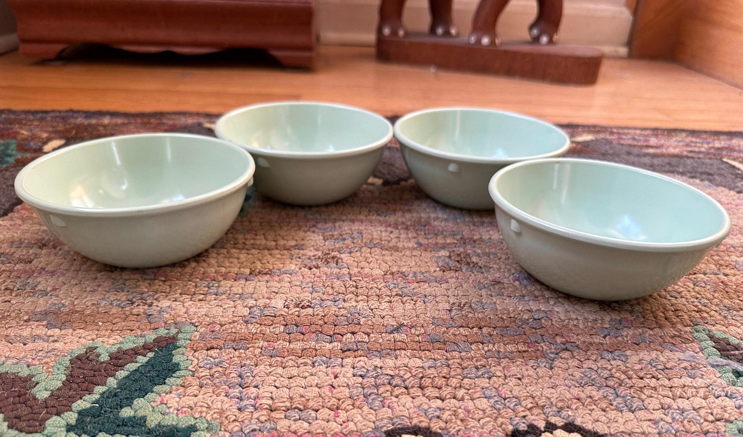 Vintage Mint Green Melmac Bowls: Prolon Florence Set of 4