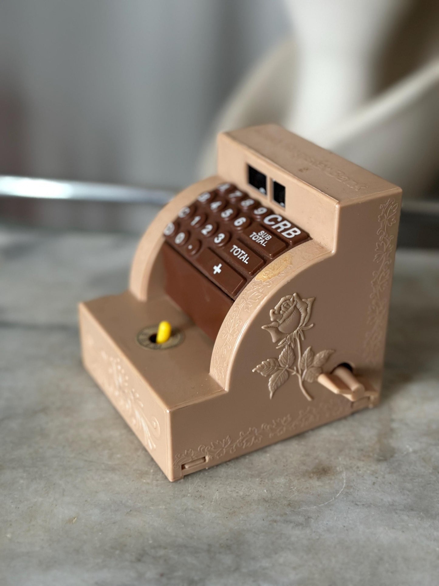 Vintage Wind-Up Cash Register Bank: 1970s Retro Coin Toy