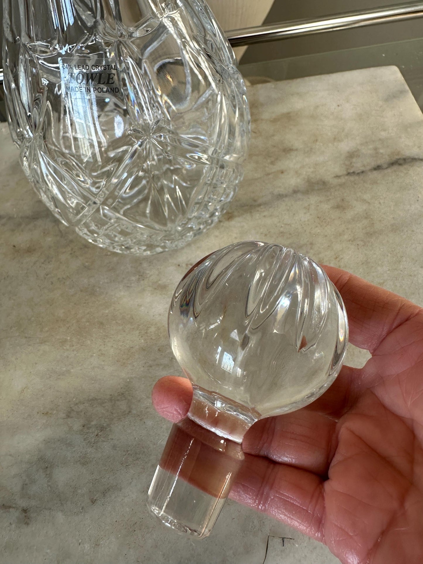 Vintage Towle 24% Lead Crystal Decanter with Stopper: Elegant Barware
