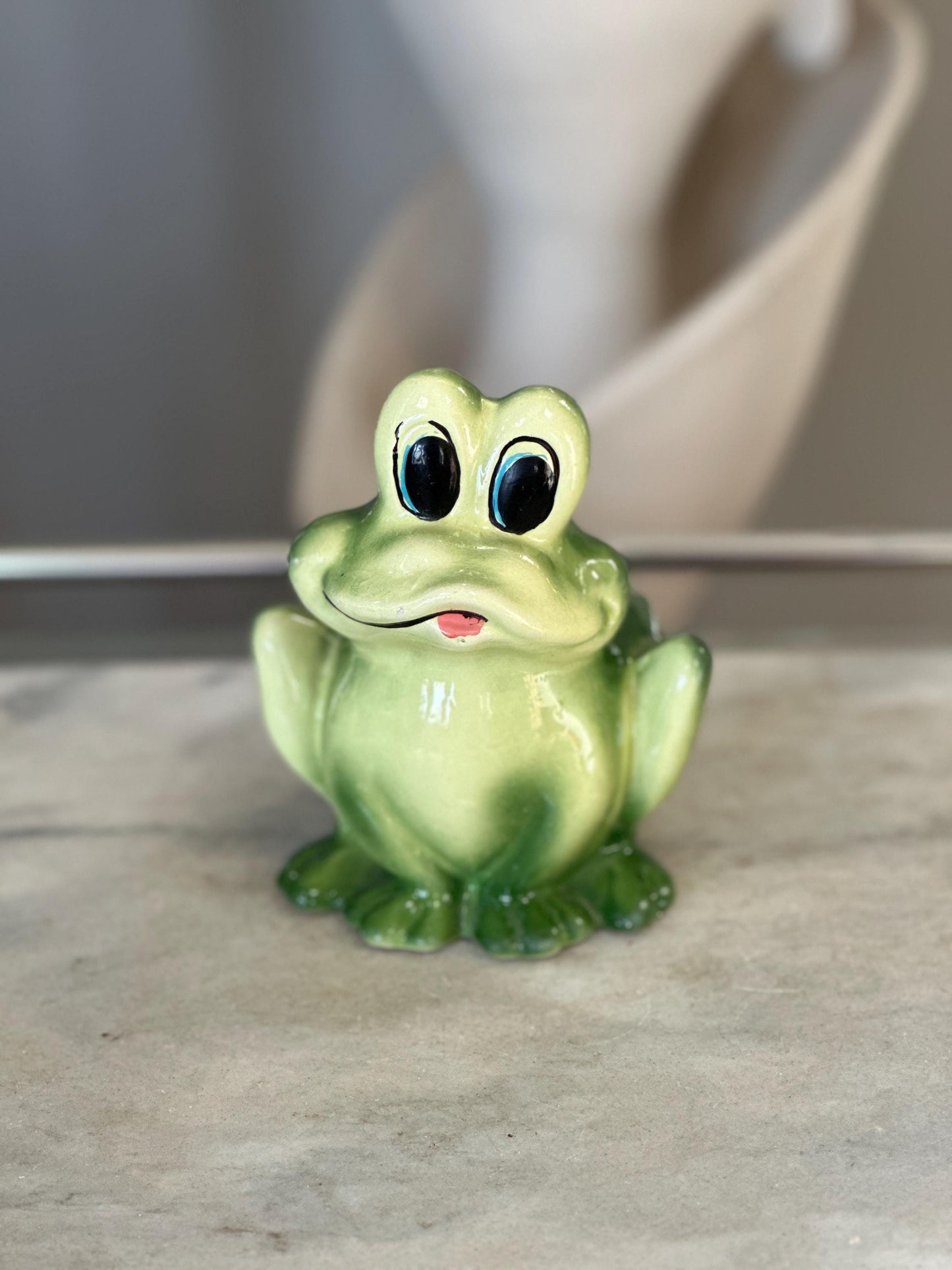 Vintage Nancy Pew Frog Planter – Mid Century Ceramic – Made in Taiwan – T4279 – Big Eyes