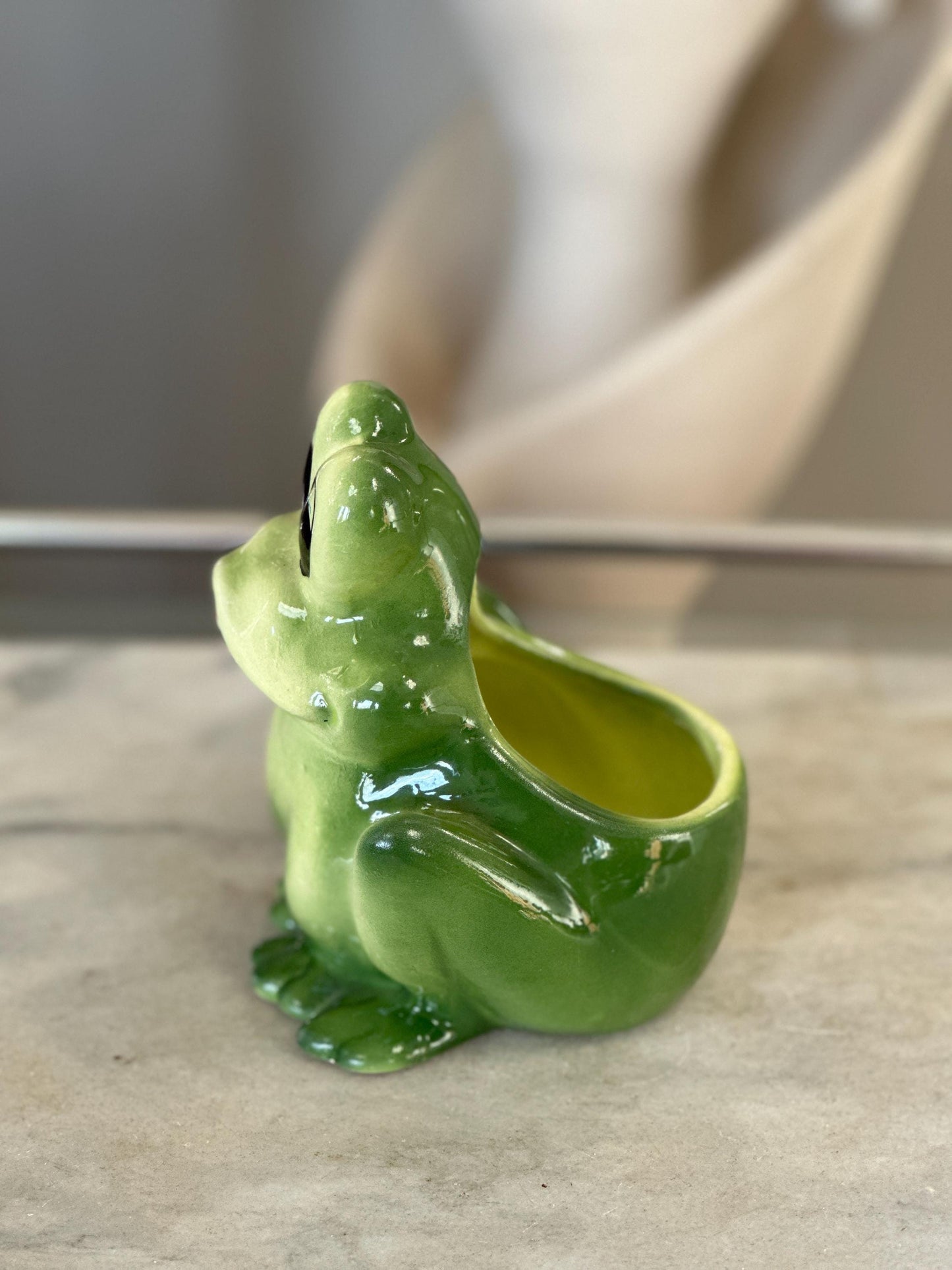 Vintage Nancy Pew Frog Planter – Mid Century Ceramic – Made in Taiwan – T4279 – Big Eyes