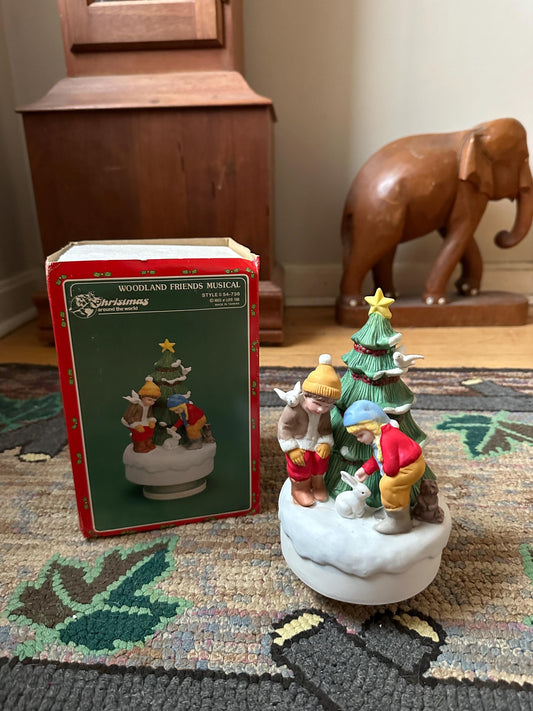 1988 House of Lloyd Christmas Around The World Woodland Friends Musical Vintage