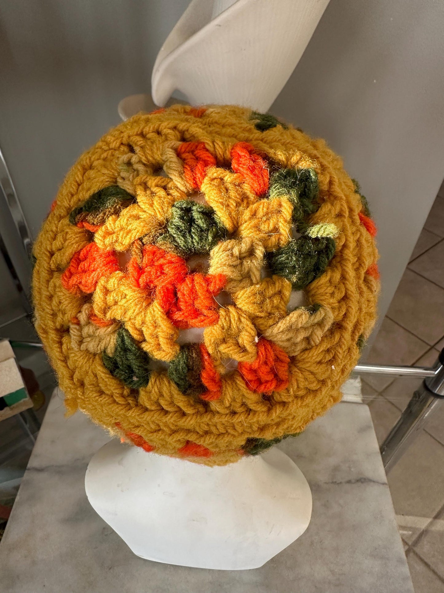 Vintage 70s Hand-Crocheted Granny Square Bucket Hat – Retro Autumn Boho