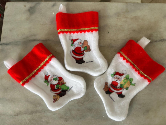 Vintage Santa’s Best Felt Miniature Christmas Stockings – Set of 3 – 7” – Retro Holiday Decor