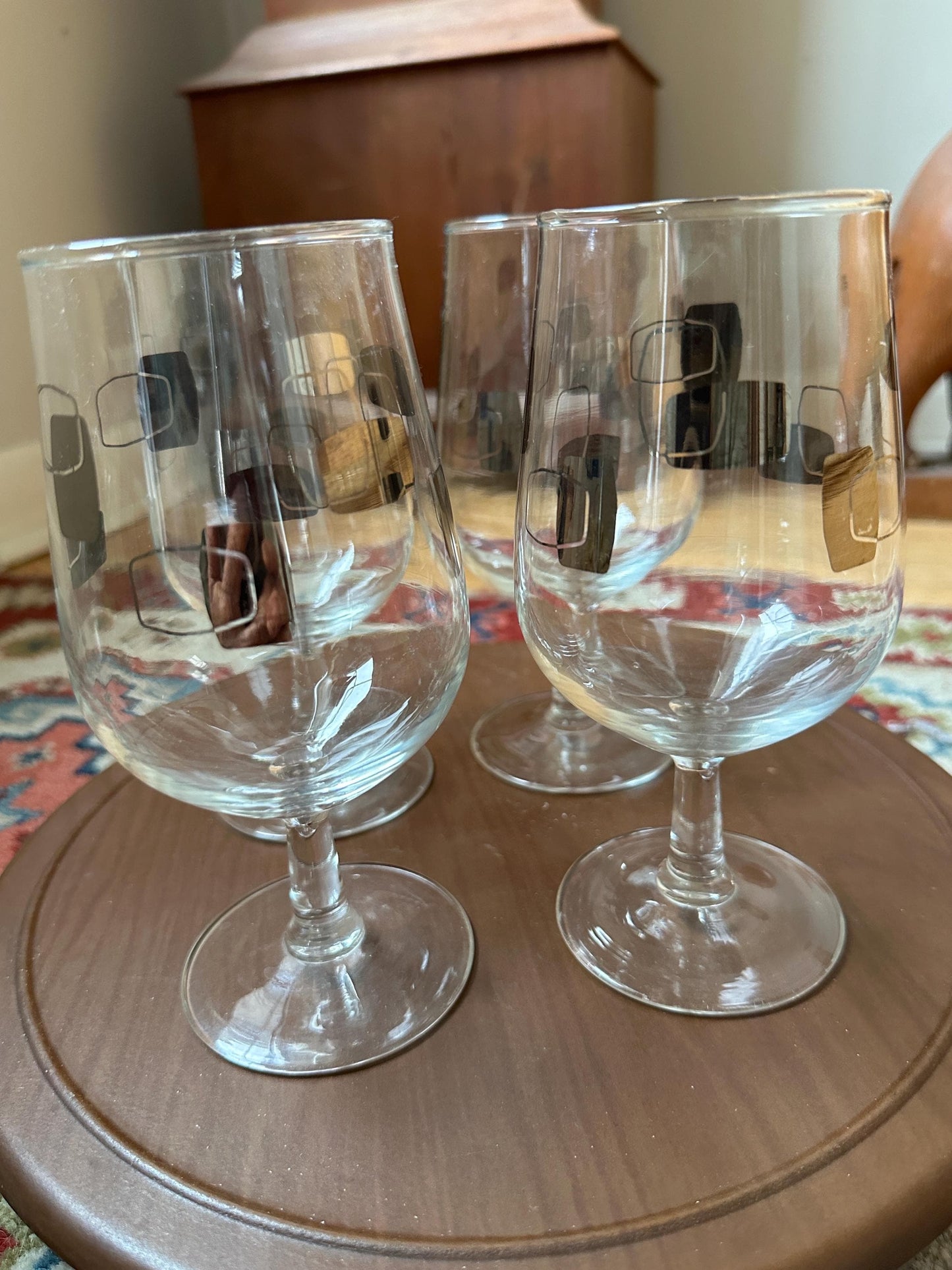Vintage MCM Cocktail Barware – Set of 4 Wine Goblets w/ Silver Geometric Design | Mid-Century Modern Glassware
