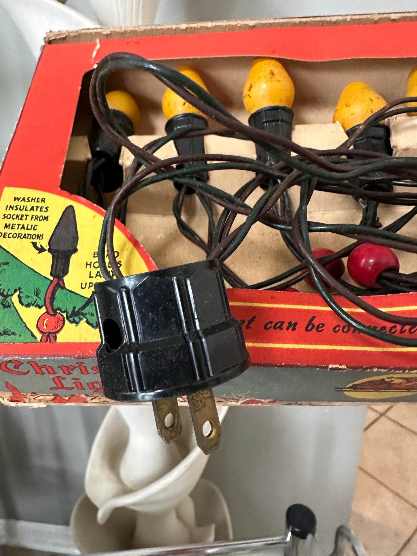 Vintage NOMA Christmas Light Strand – 1940s Working Xmas Lights, Original Box (3 Sets)