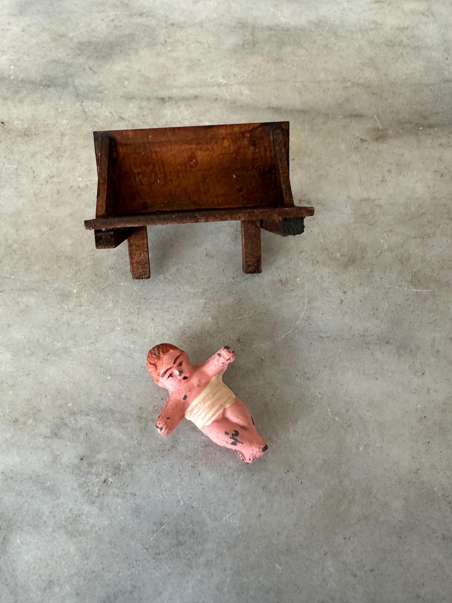 1960's JAPAN Mache Christmas Nativity - Mary Joseph Baby Jesus Lamb Manger