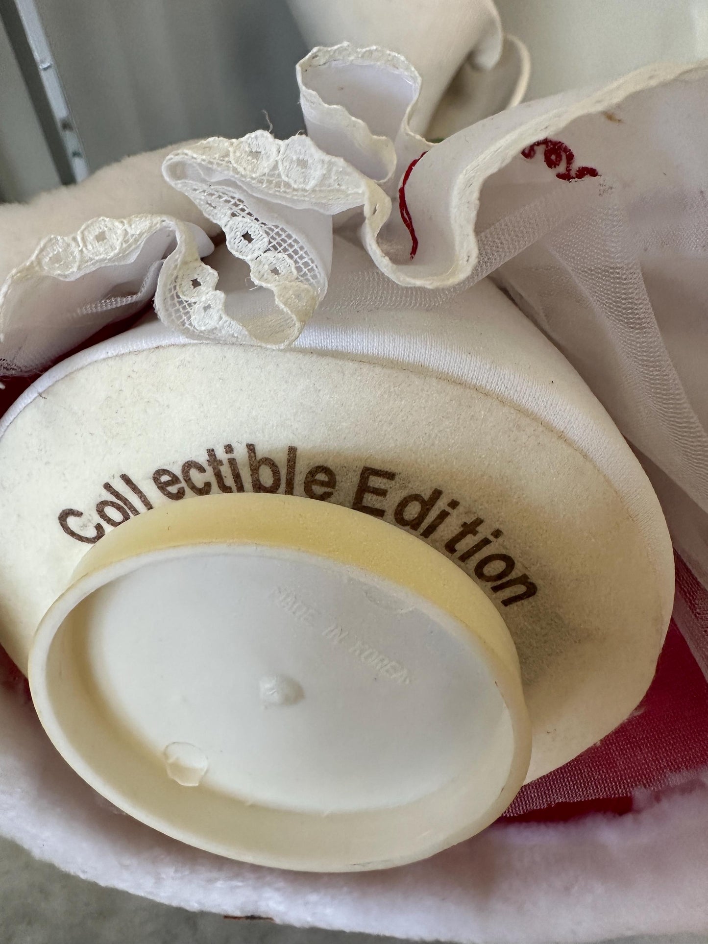 Christmas Brinn’s Musical Calendar Porcelain Doll - Miss December - Plays White Christmas