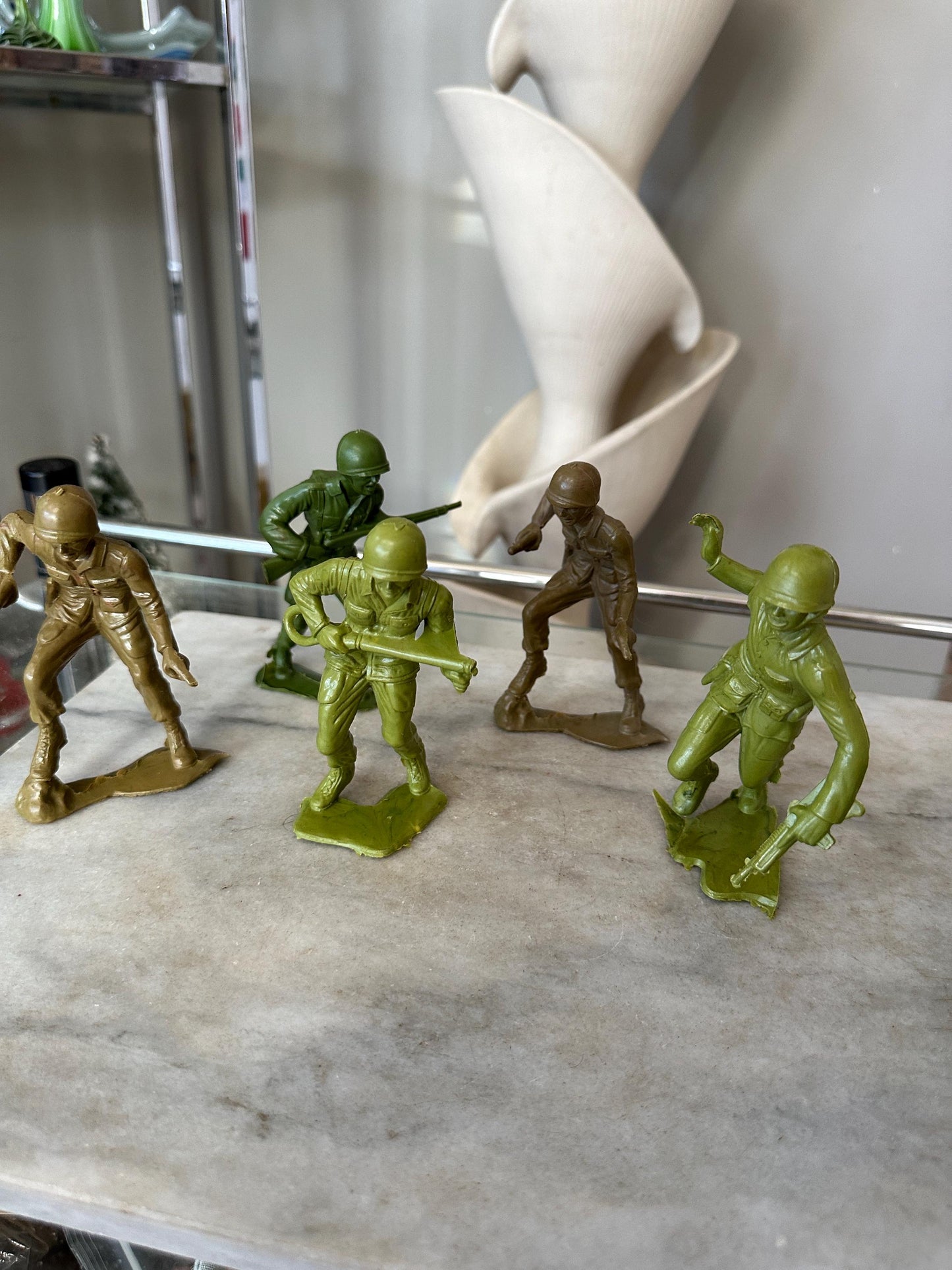 Vintage Plastic Toy Soldiers Lot – 11 Large Figures – Includes 6 Tim-Mee 6” Soldiers – 1960s USA