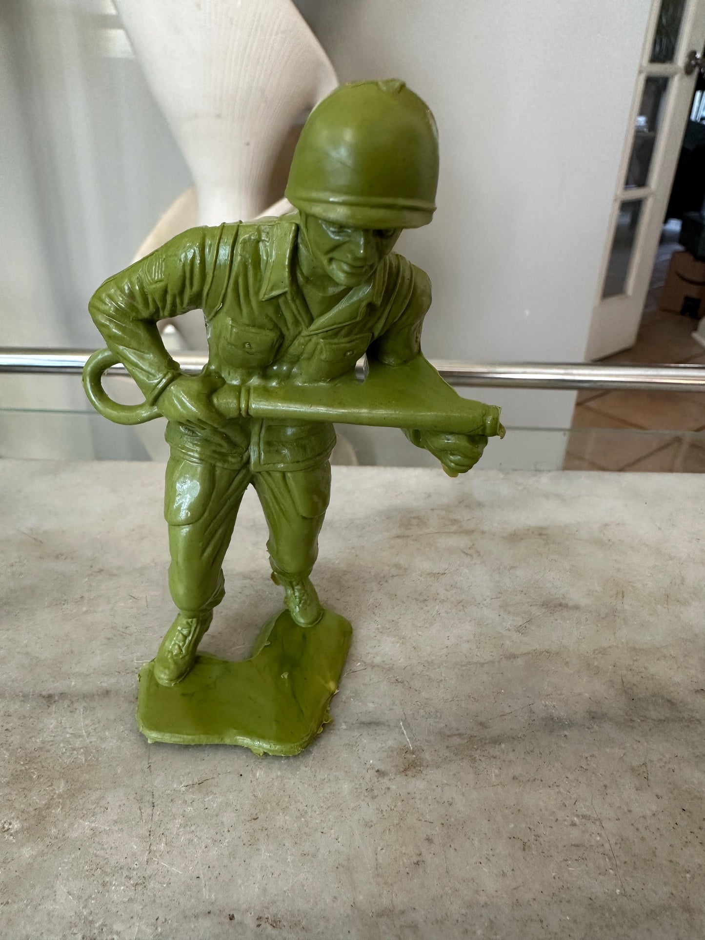 Vintage Plastic Toy Soldiers Lot – 11 Large Figures – Includes 6 Tim-Mee 6” Soldiers – 1960s USA