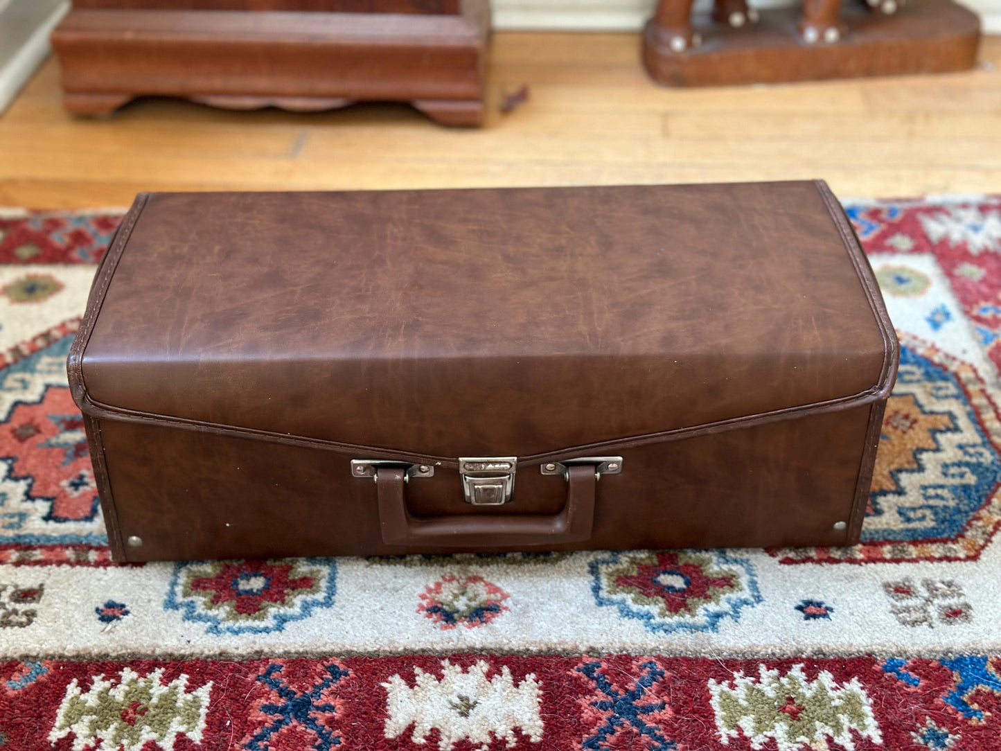 Vintage Faux Leather  8 Track Case | Faux Leather 24 8 Track Tape Carrying Case with 24 Tapes – Elvis, Johnny Cash, Sinatra, Country, 1970s