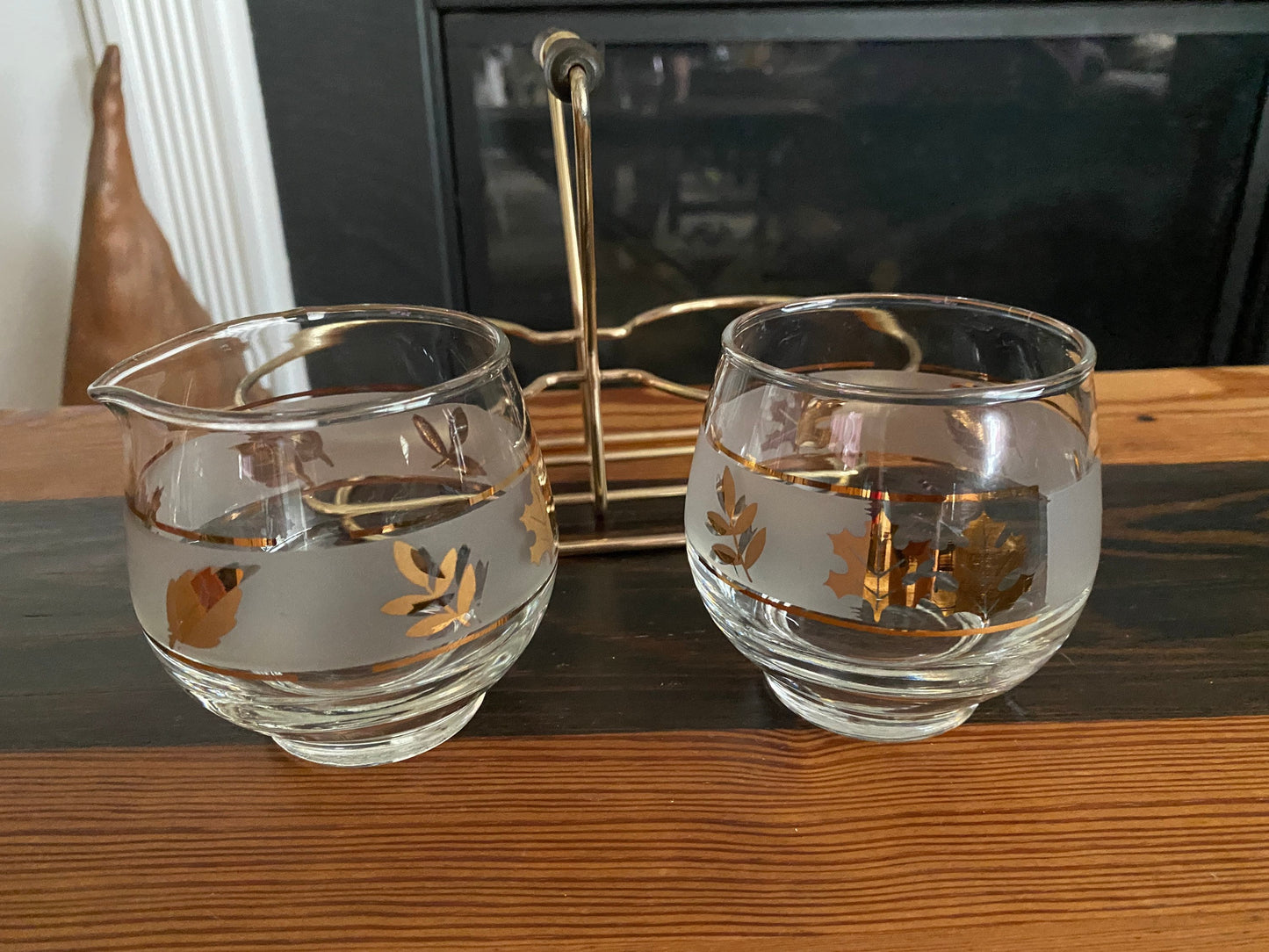 60’s Fall/Winter Libbey Creamer And Sugar Bowl. In Caddy. Mid Century Modern Libby Frosted Glassware