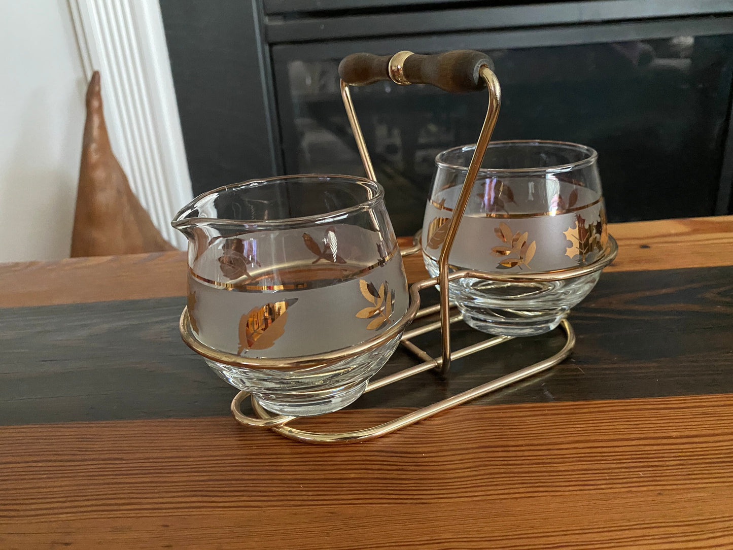 60’s Fall/Winter Libbey Creamer And Sugar Bowl. In Caddy. Mid Century Modern Libby Frosted Glassware