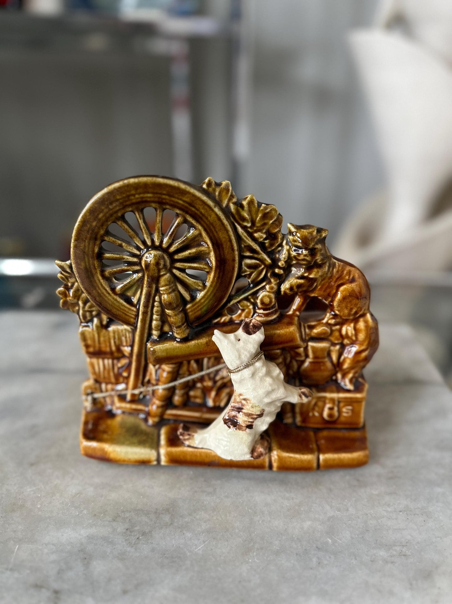 1950s Vintage McCoy Pottery Planter | Spinning Wheel with Cat & Dog | Mid-Century Ceramic | 6.75” Tall