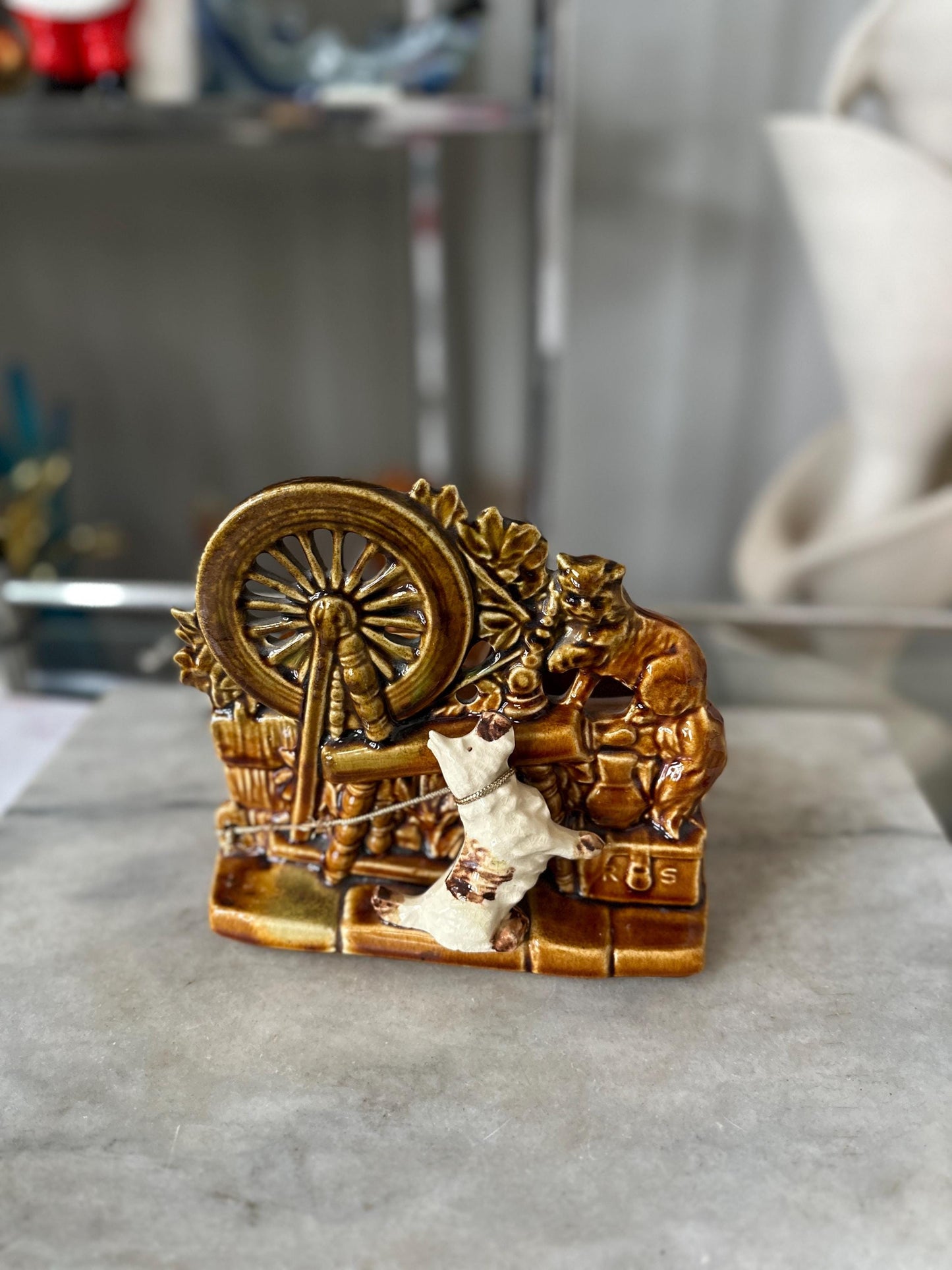 1950s Vintage McCoy Pottery Planter | Spinning Wheel with Cat & Dog | Mid-Century Ceramic | 6.75” Tall