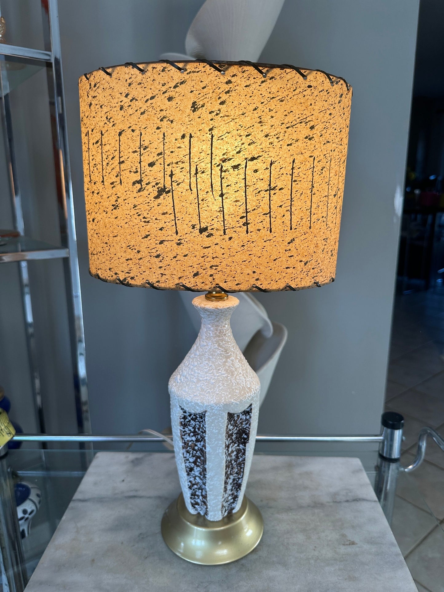 Mid Century Table Lamp Gold Ivory and Gold Teardrop Textured Chalkware Plaster | Diamond Design | Tall MCM Vintage Original