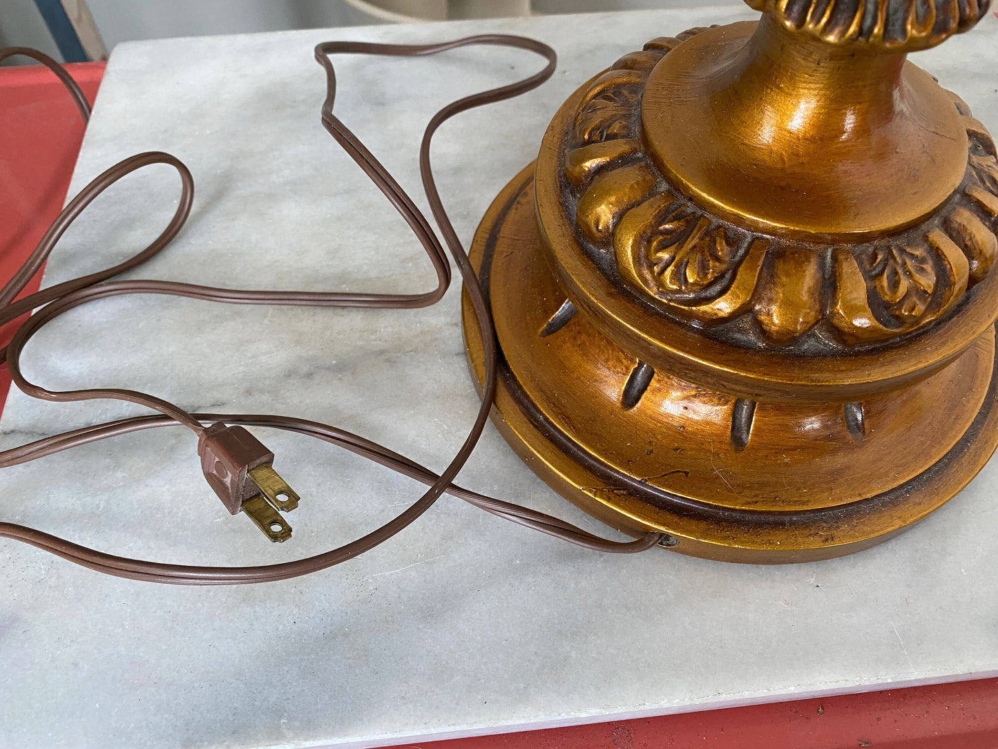 Vintage Undwrwriters Laboratory Gold Gilded Carved Wooden Lamp | Hollywood Regency Style | Mid Century Lighting