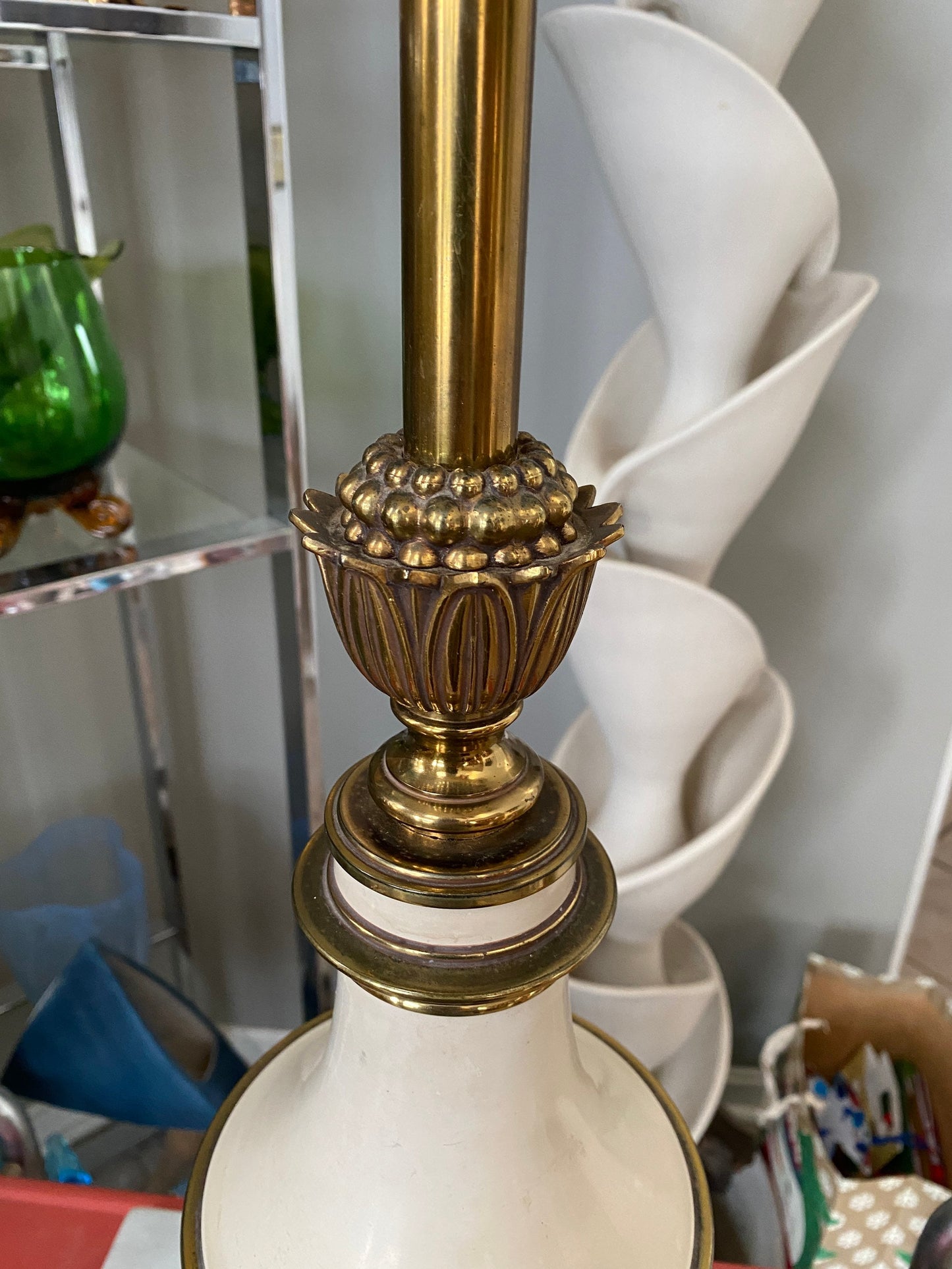 Vintage Stiffel Brass Lamp Solid Metal Mid Century 27 Inch Table Lamp Enamel Tole Style