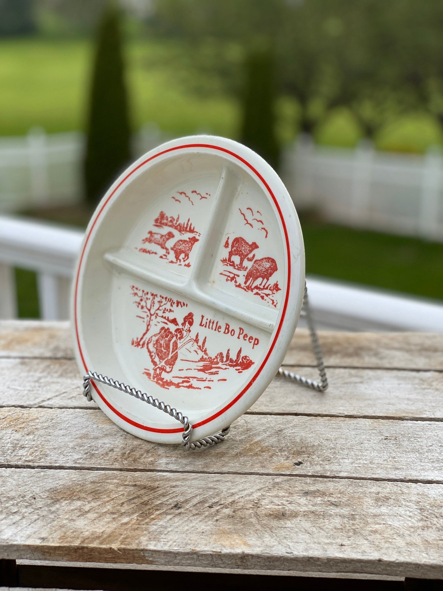 Vintage Little Bo Peep Children’s Dish/Divided Childs Plate/Home and Living/Kitchen and Dining/Mid Century/Dining and Serving/Red and White